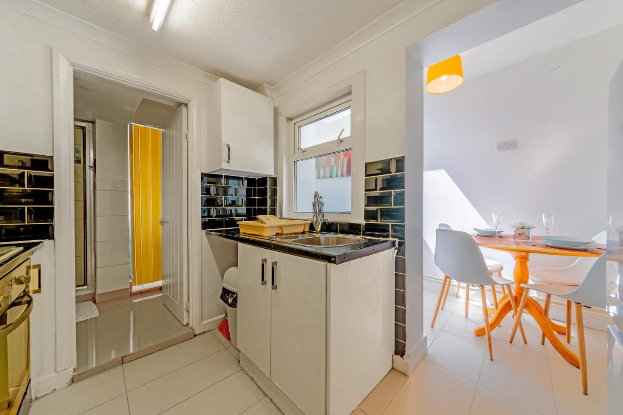 查塔姆Stylish 3-Bed Terraced House With Wi-Fi公寓 外观 照片